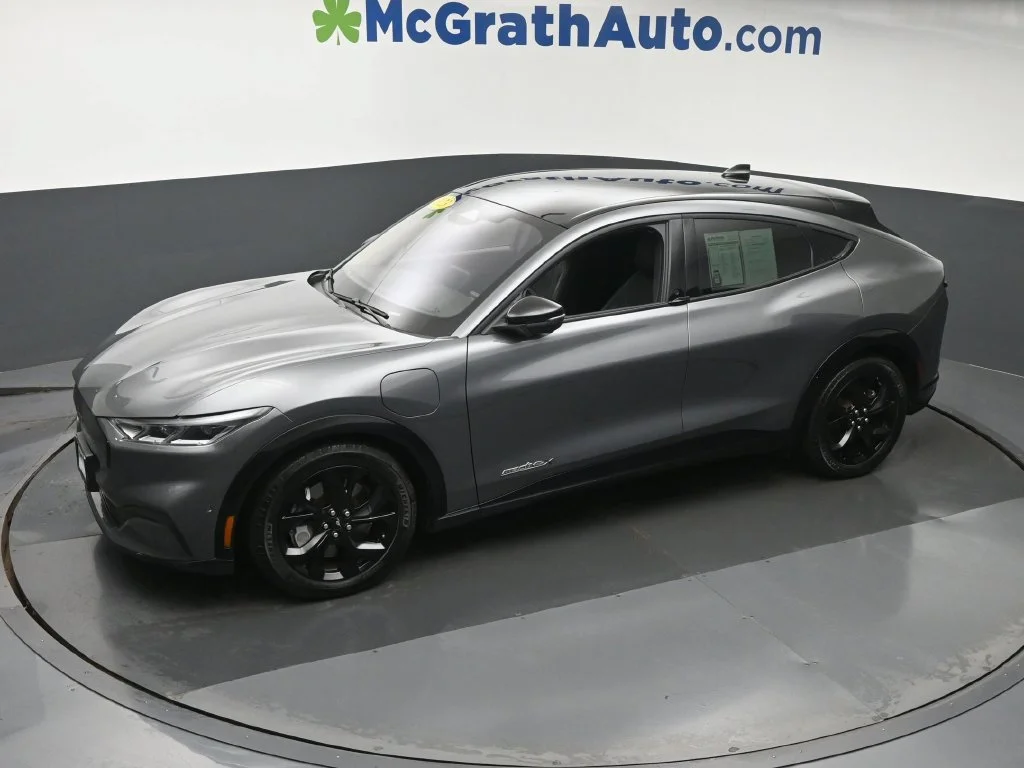 Used 2023 Gray Ford Premium image 22
