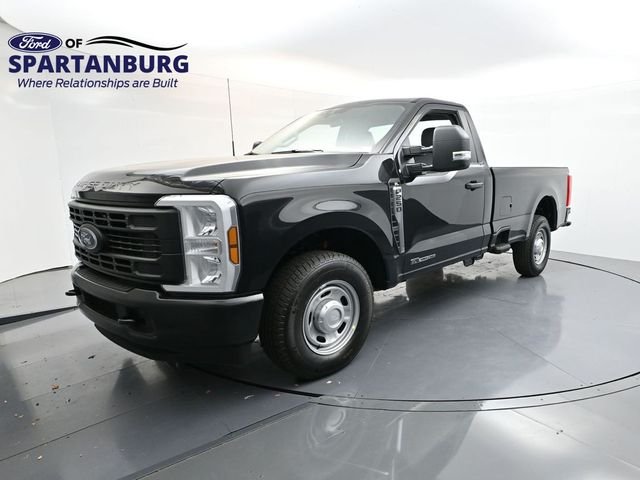 Used 2026 Black Ford XL image 3
