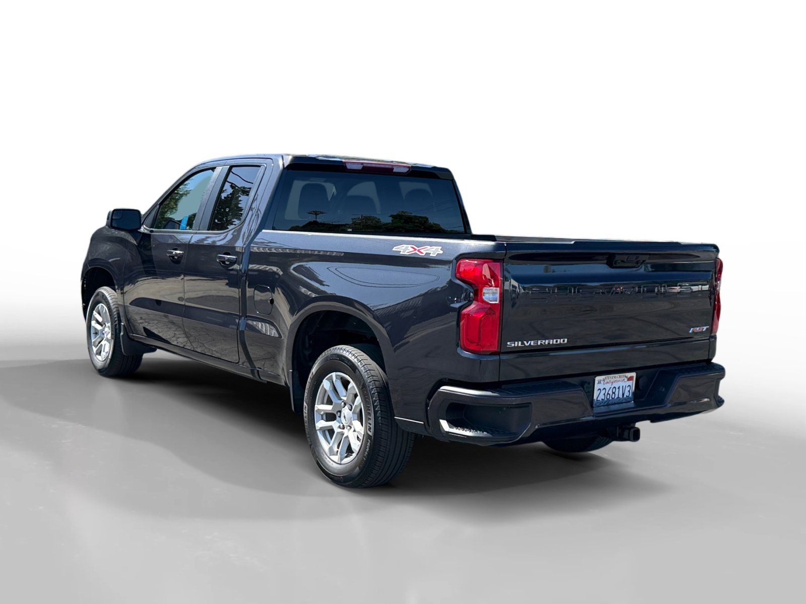 Used 2023 Dark Ash Metallic CHEVROLET RST image 3