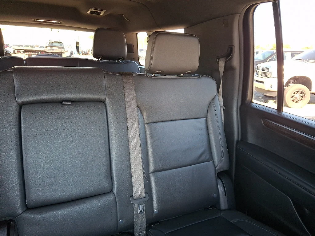 Used 2025 Sterling Gray Metallic Chevrolet Z71 image 21