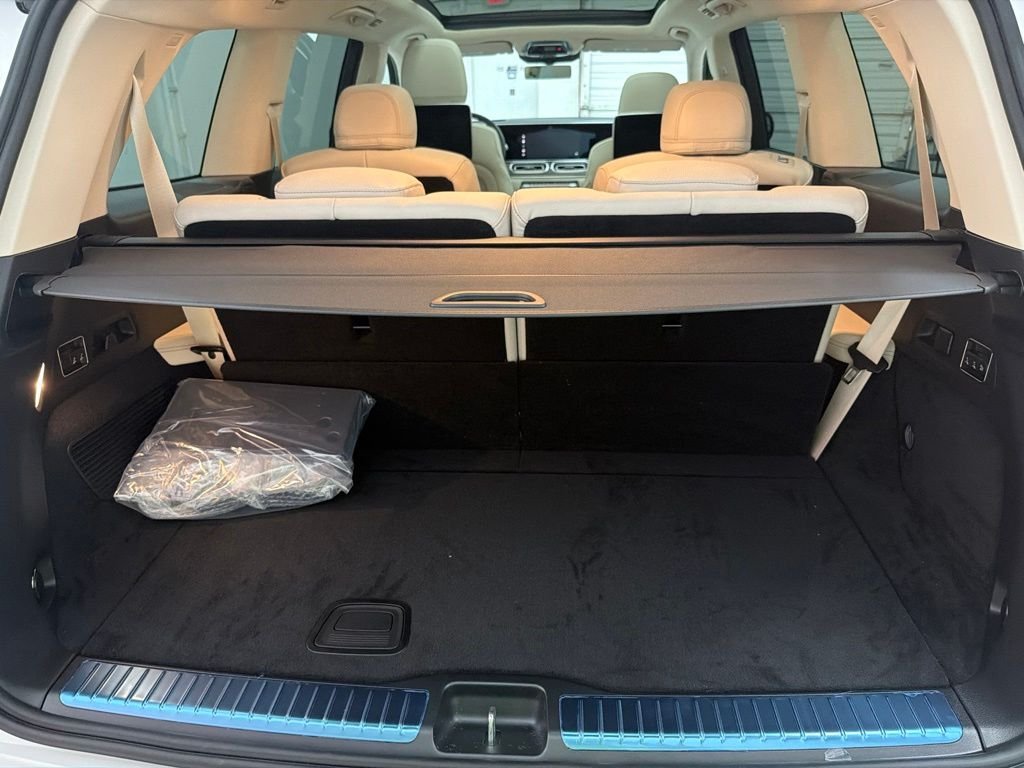 New 2027 Polar White Mercedes-Benz GLS 450 image 28