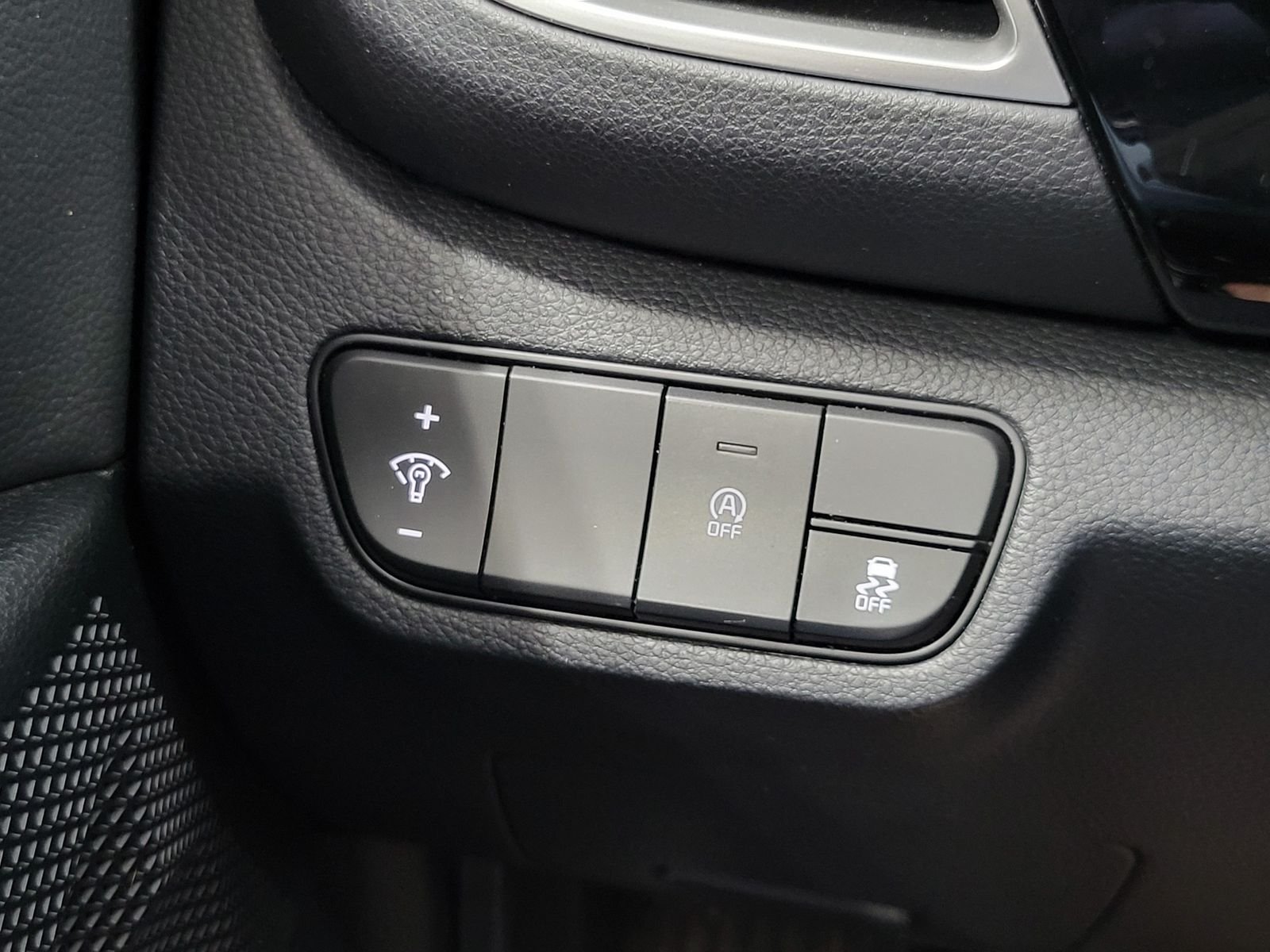 Used 2025 Blue Kia S image 14