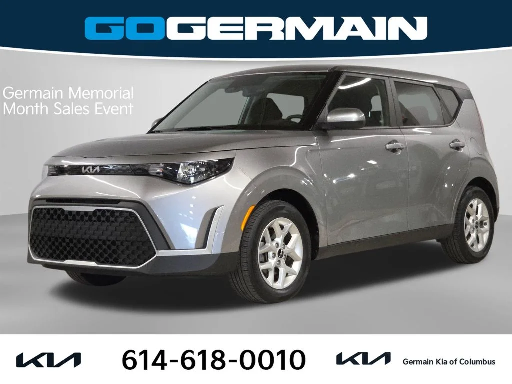2023 Kia Soul 2.0L S IVT's photo