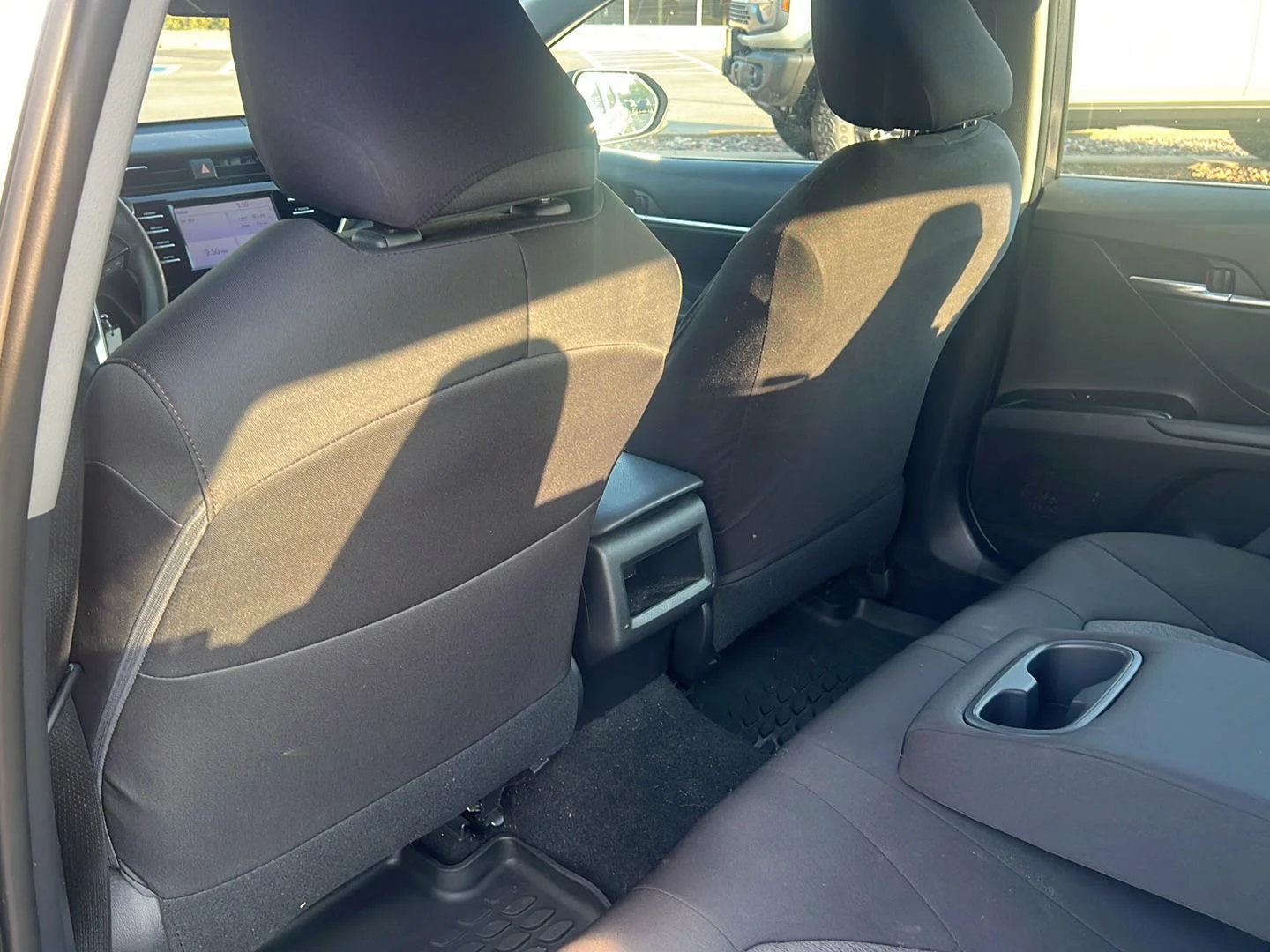 Used 2018 Predawn Gray Mica Toyota LE image 16