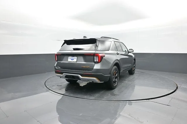 New 2026 Gray Ford Tremor image 7