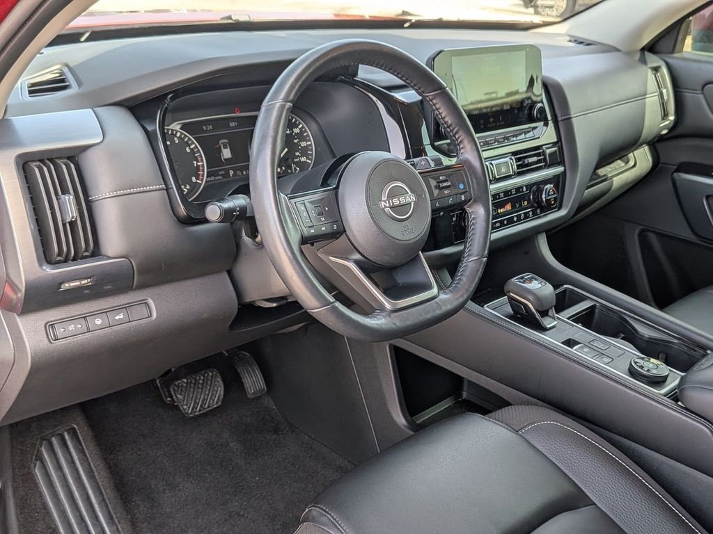 Used 2024 Red Nissan SL image 35