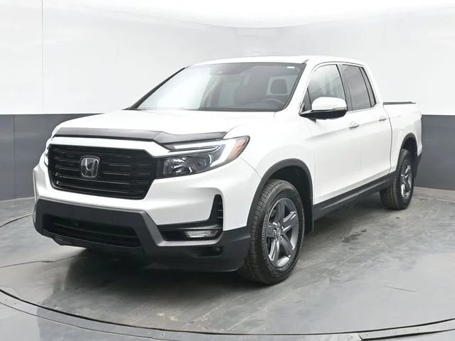 Used 2023 White Honda RTL-E image 4