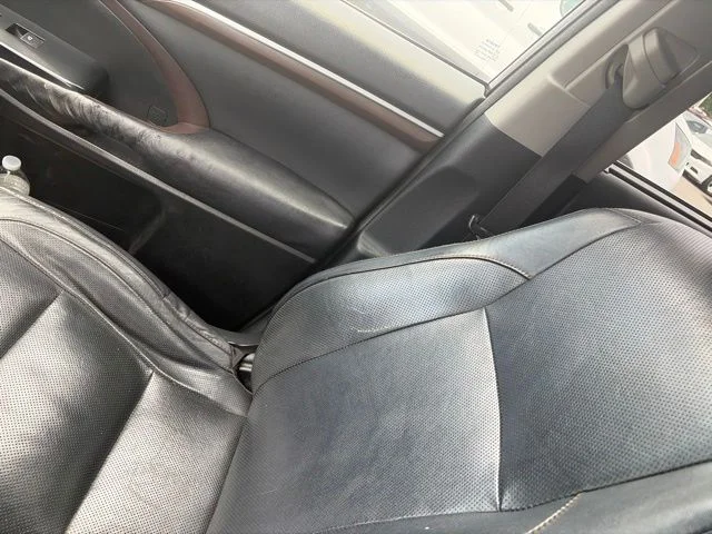 Used 2015 Silver Toyota Limited Platinum V6 image 9