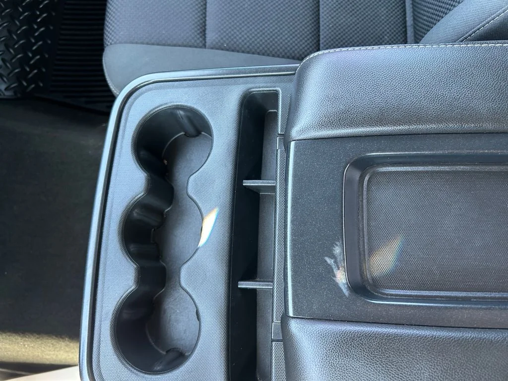 Used 2016 Black GMC SLE image 23