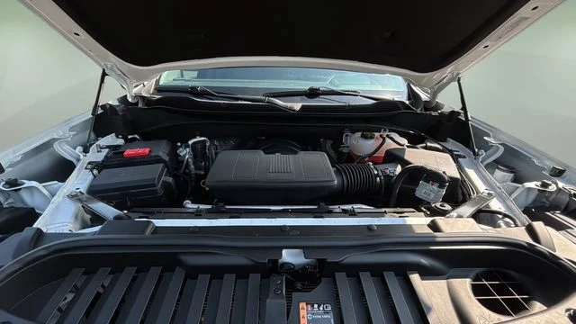 Used 2025 White Chevrolet LT Trail Boss image 33