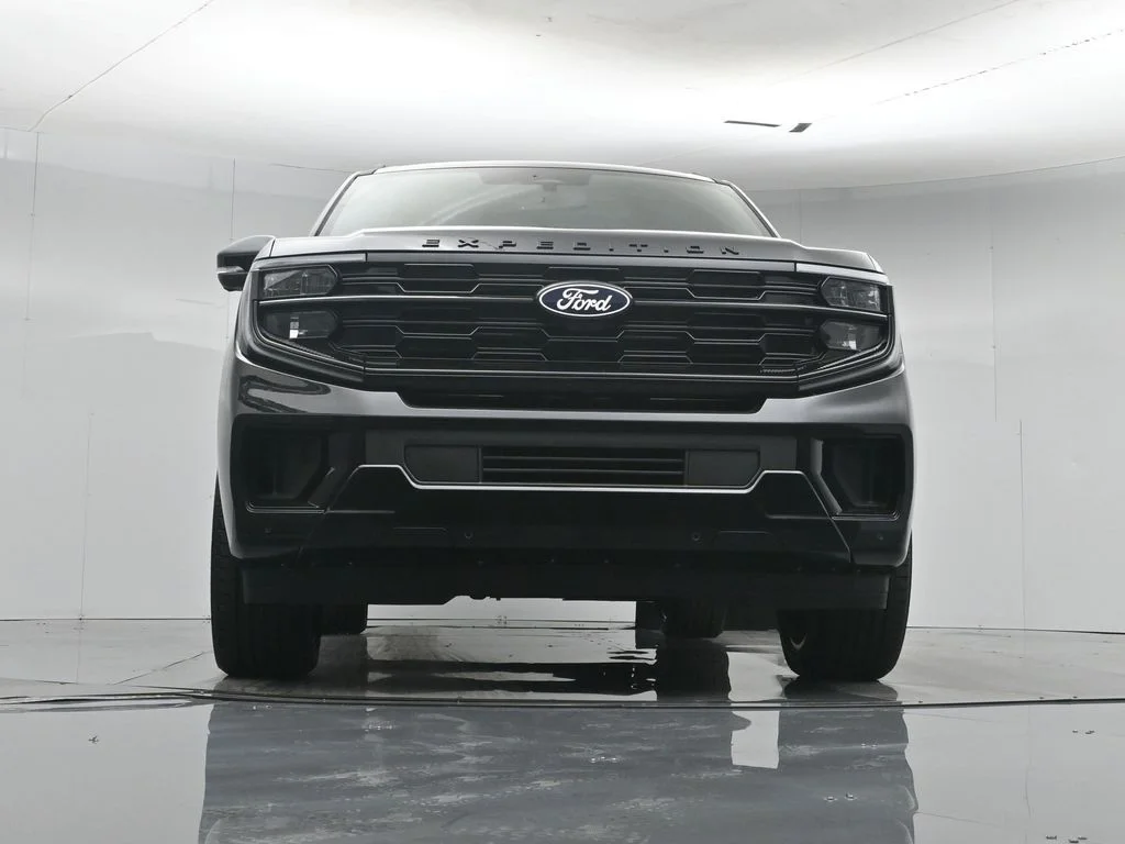 New 2027 Agate Black Metallic Ford Platinum image 48