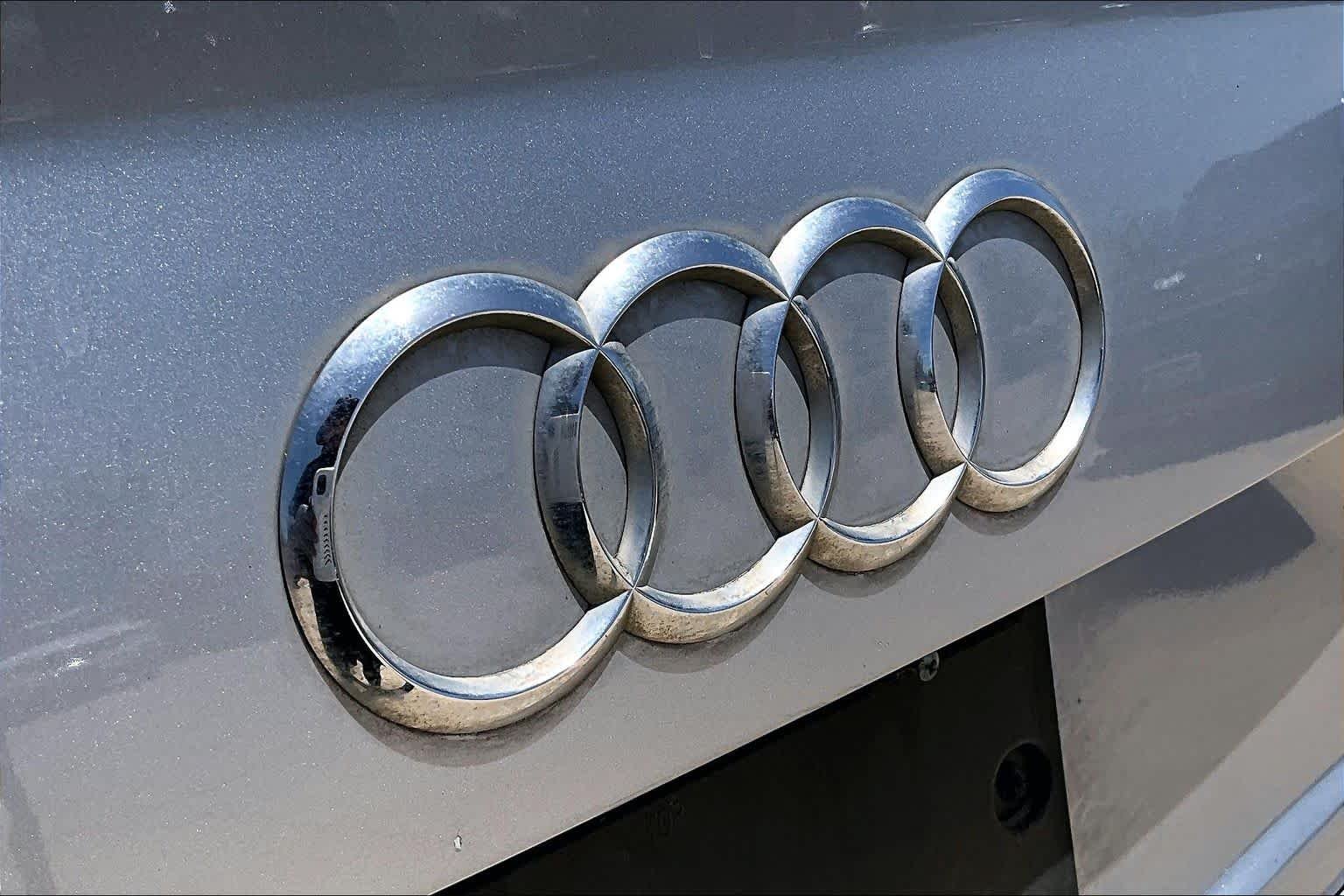 Used 2017 Florett Silver Metallic Audi Prestige image 30