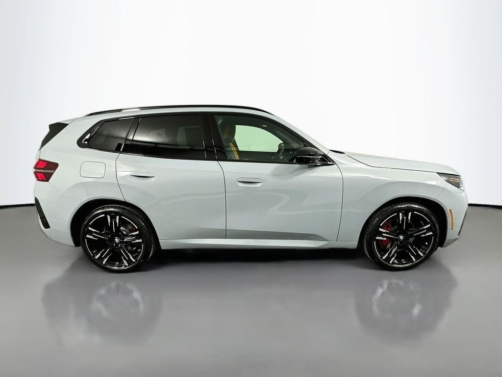 New 2026 Brooklyn Grey Metallic BMW M50 xDrive image 4