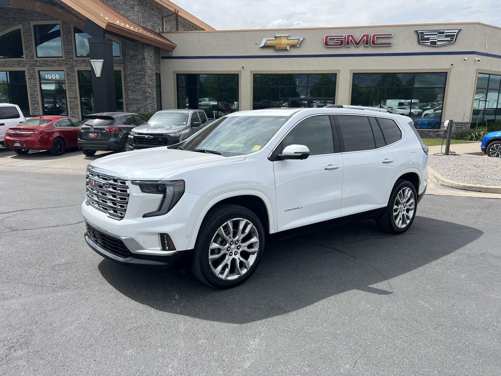 2024 GMC Acadia Denali AWD's photo