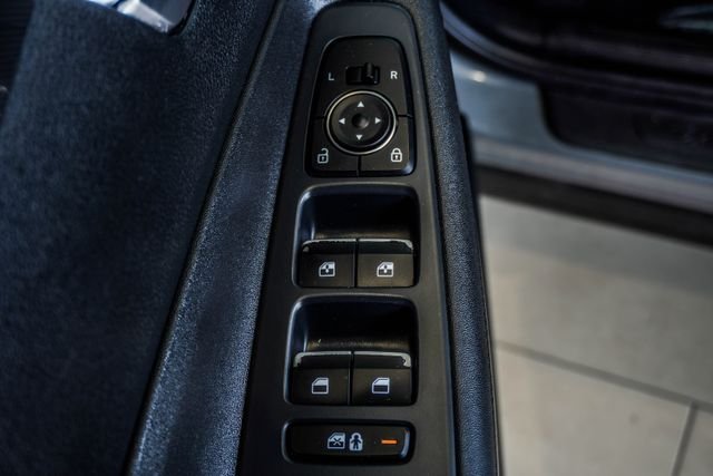 Used 2022 Gray Hyundai SEL image 34
