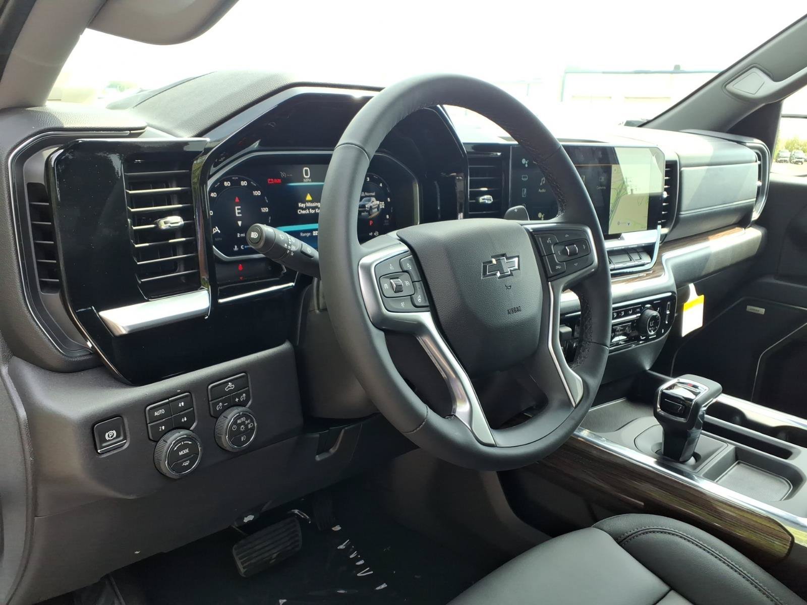 New 2026 Summit White Chevrolet LT Trail Boss image 5