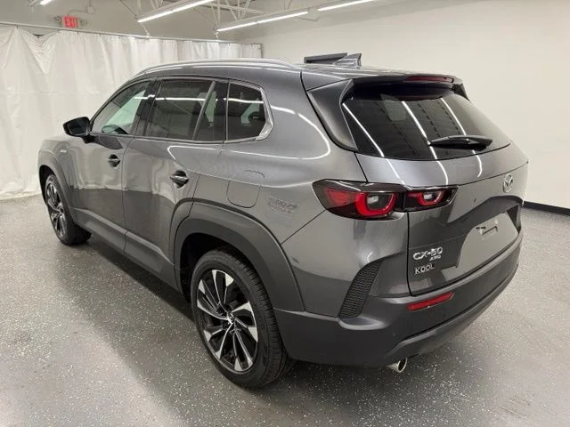 Used 2025 Gray Mazda Premium Plus image 4