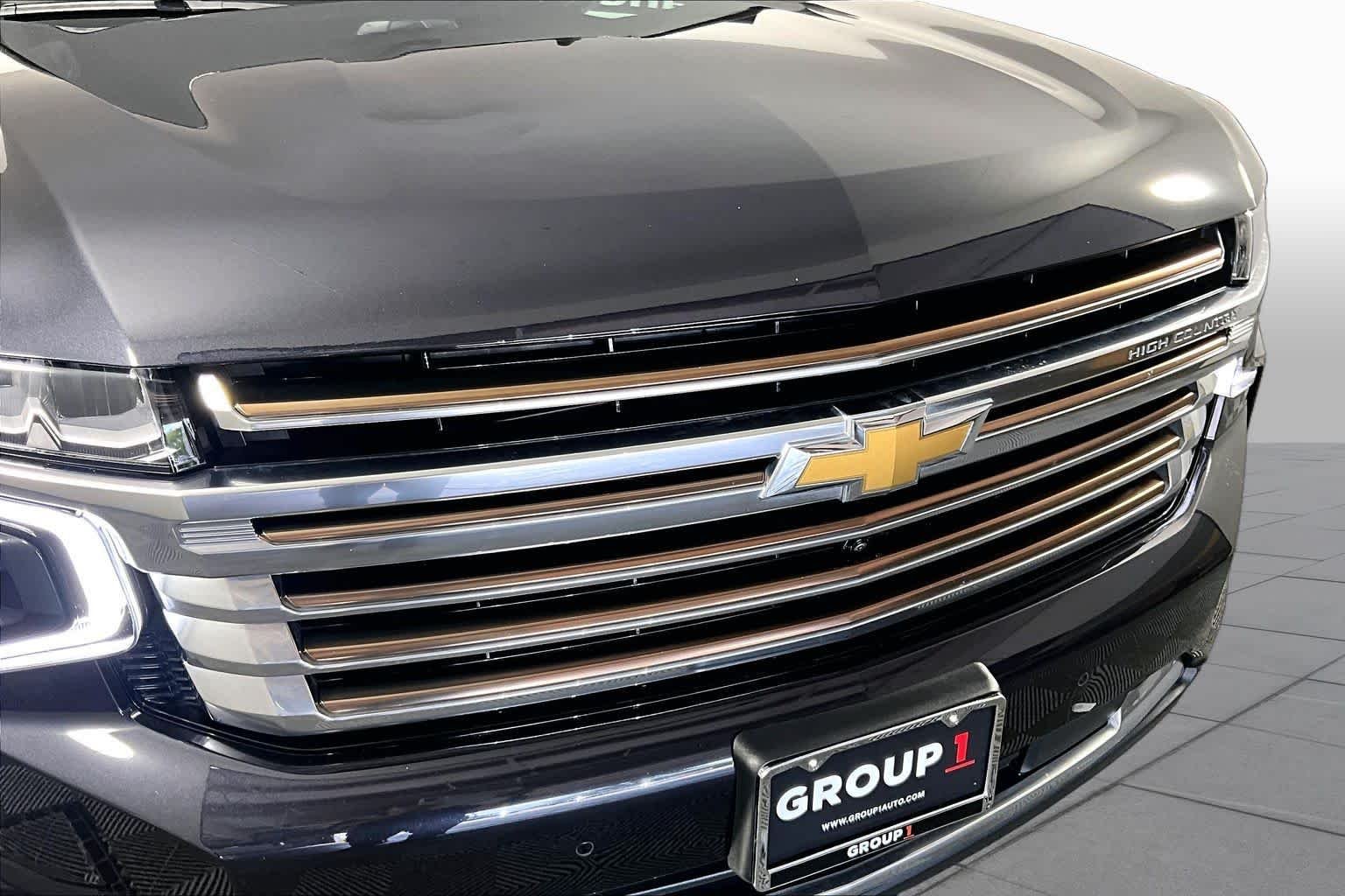 Used 2022 Dark Ash Metallic Chevrolet High Country image 54
