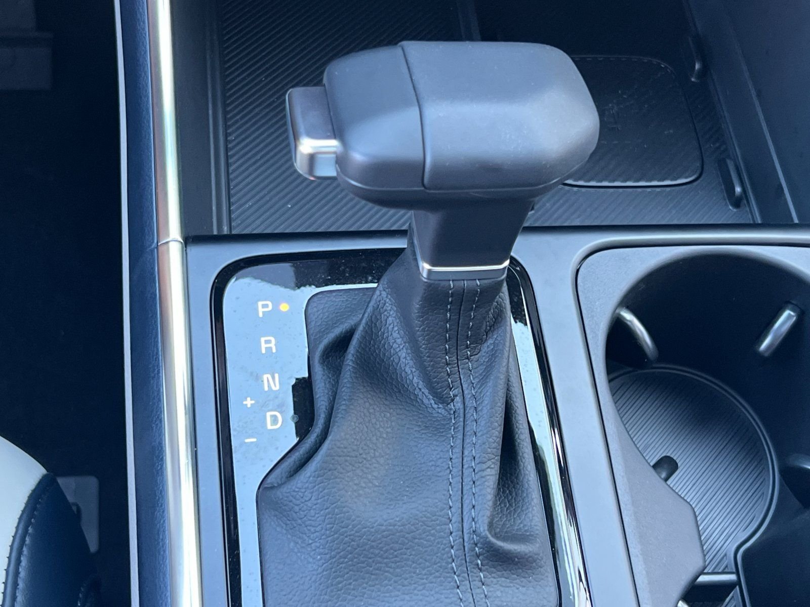 2026 Kia Carnival SX - Photo 25