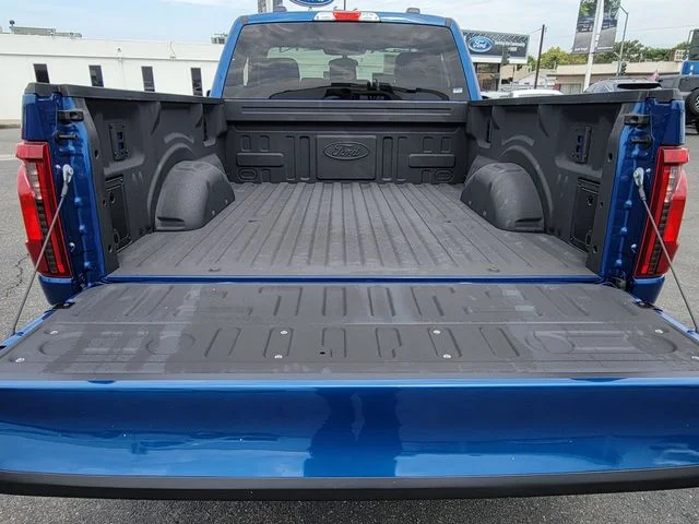 New 2025 Atlas Blue Metallic Ford XL image 9