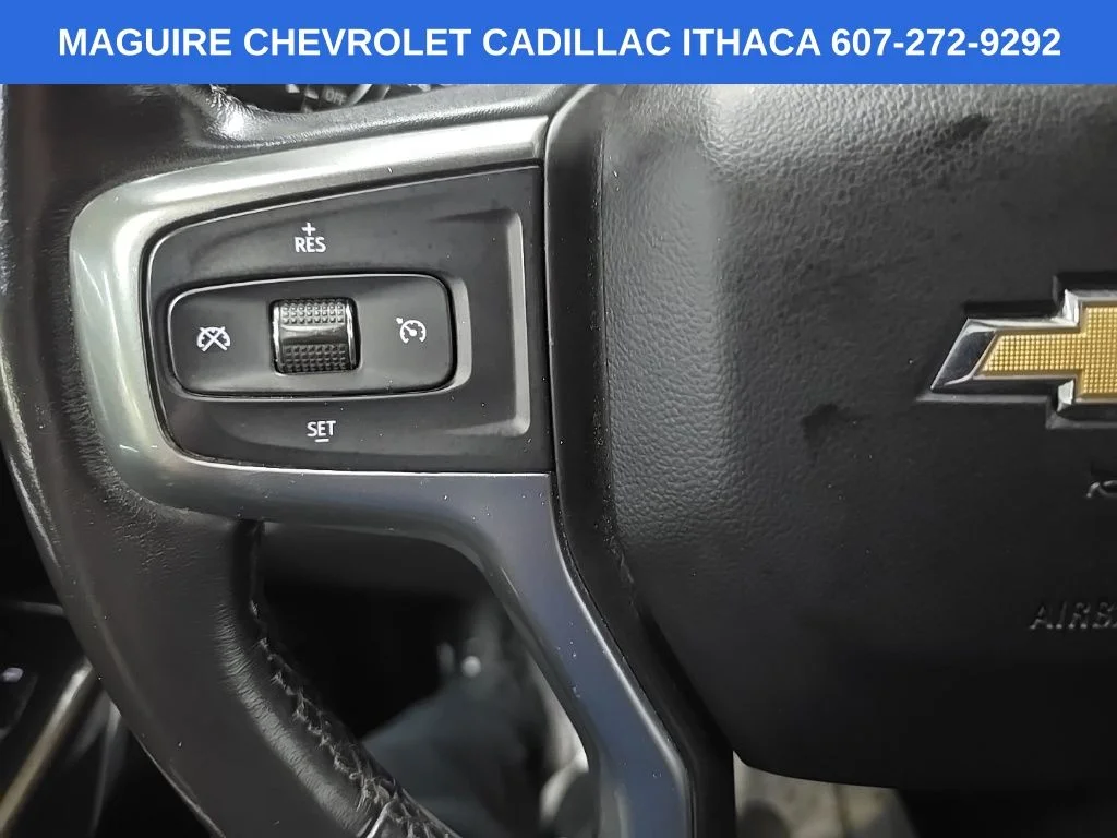 Used 2019  Chevrolet LT image 19