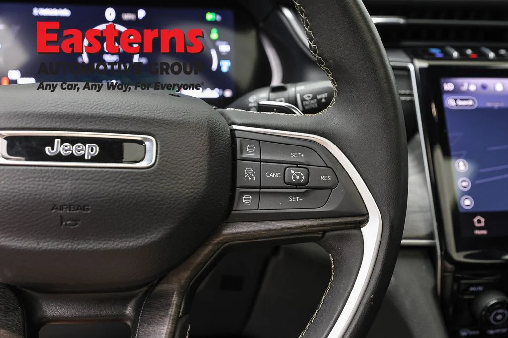Used 2024 White Jeep 4xe image 16