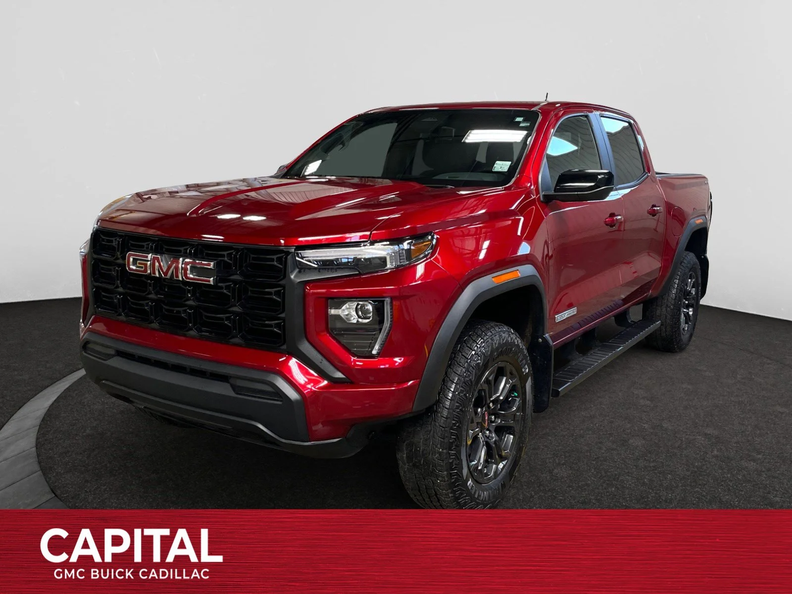 Used 2025 Red GMC Elevation Crew Cab image 1