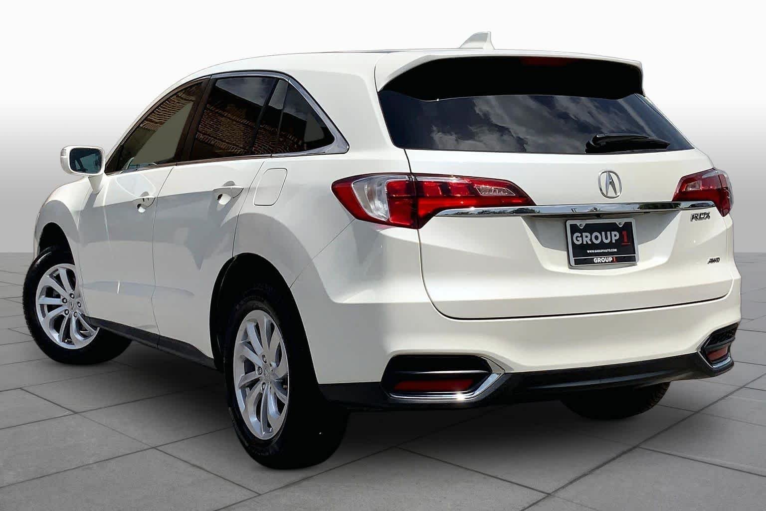 Used 2017 White Diamond Pearl Acura AWD with Technology Package image 12