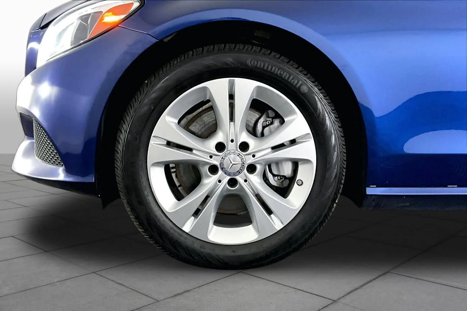 Used 2017 Brilliant Blue Metallic Mercedes-Benz C 300 image 11