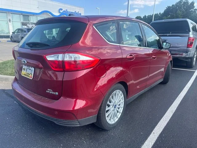 Used 2013 Red Ford SEL image 4