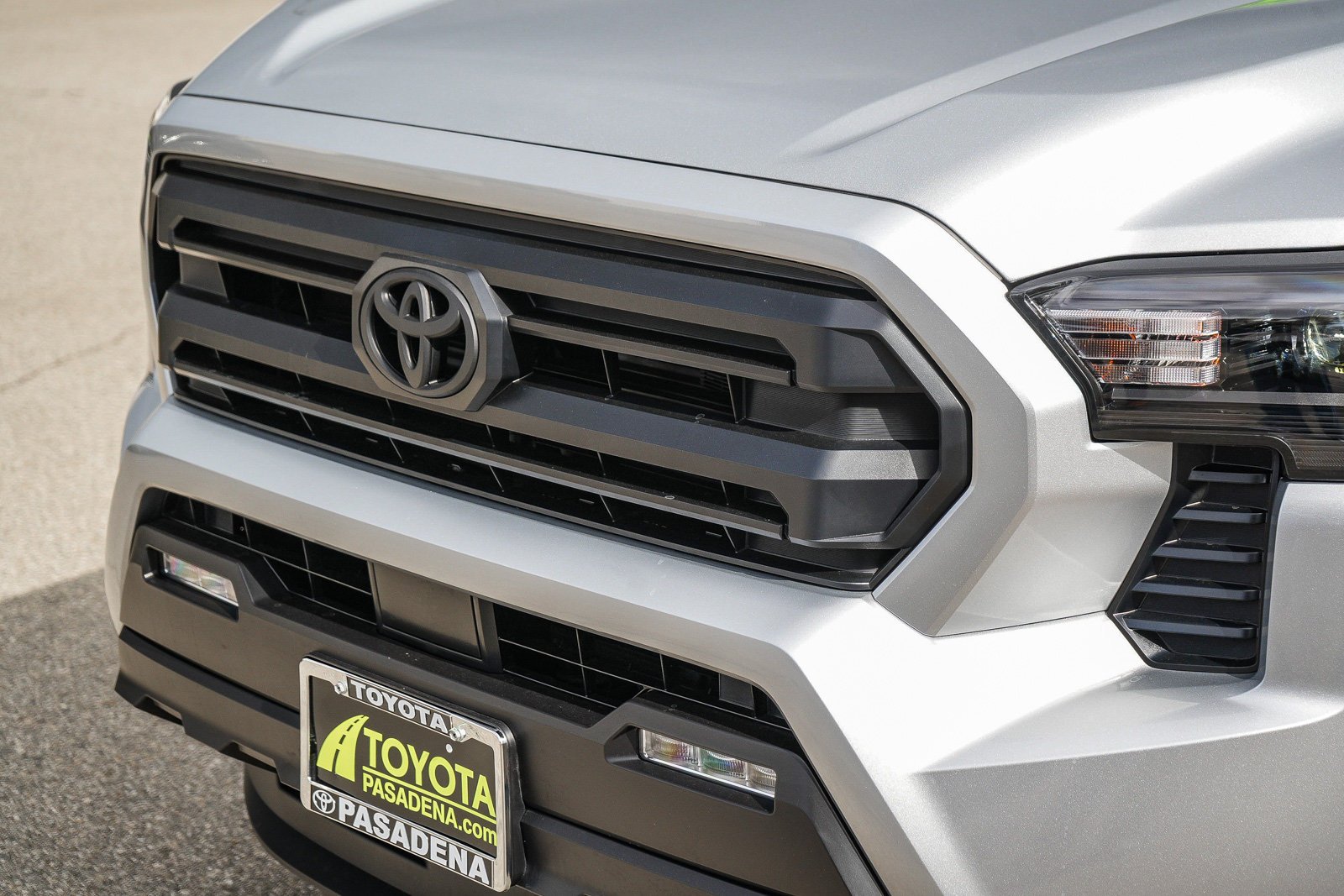 Used 2026 CELESTIAL SILVER TOYOTA TRUCK SR5 image 5