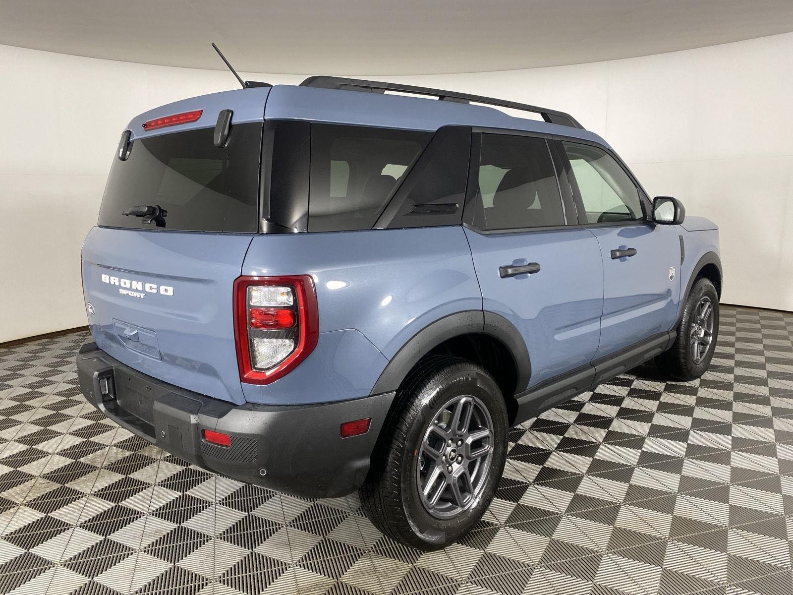Used 2026 Azure Gray Metallic Tri-Coat Ford Big Bend image 7
