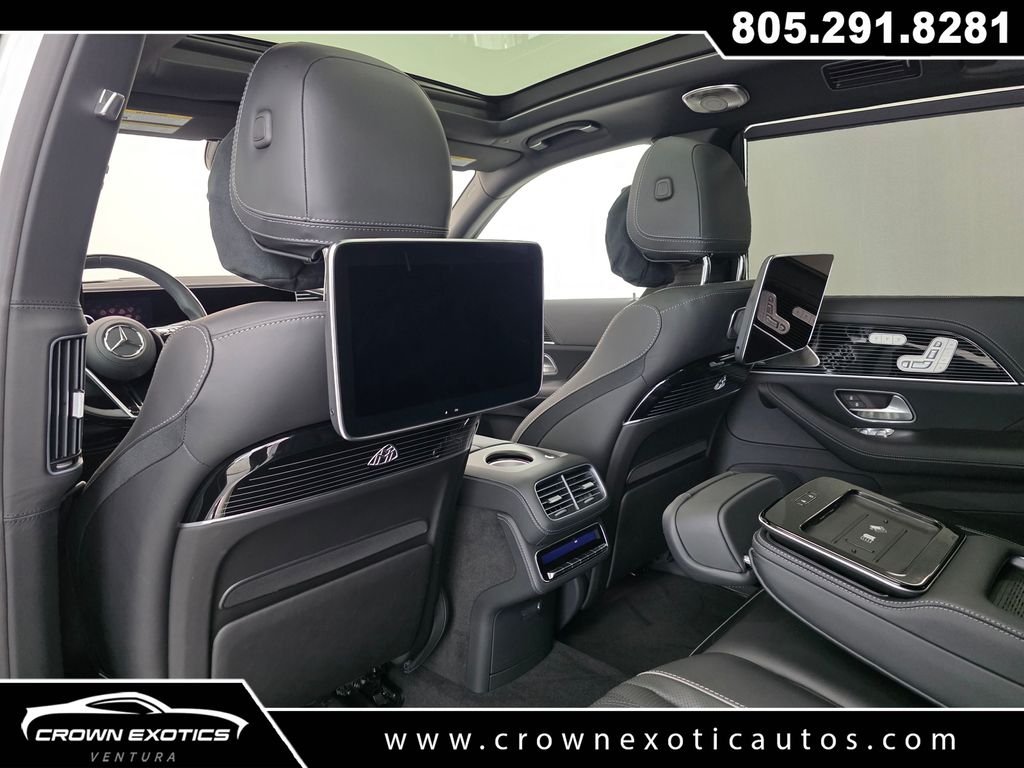 Used 2026  Mercedes-Benz Maybach GLS 600 image 30