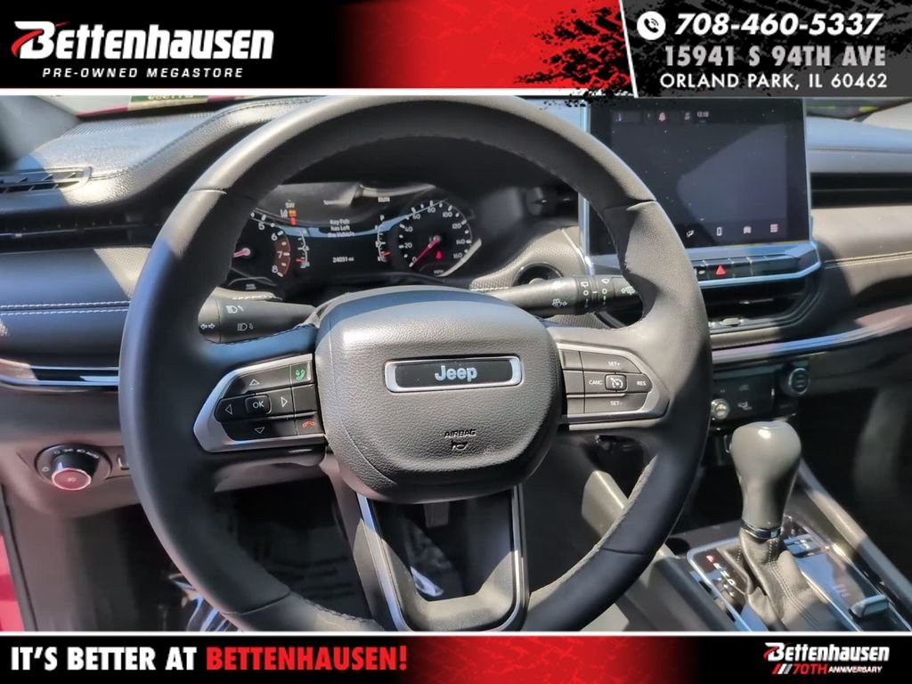 Certified Used 2023 Red Jeep Latitude image 27