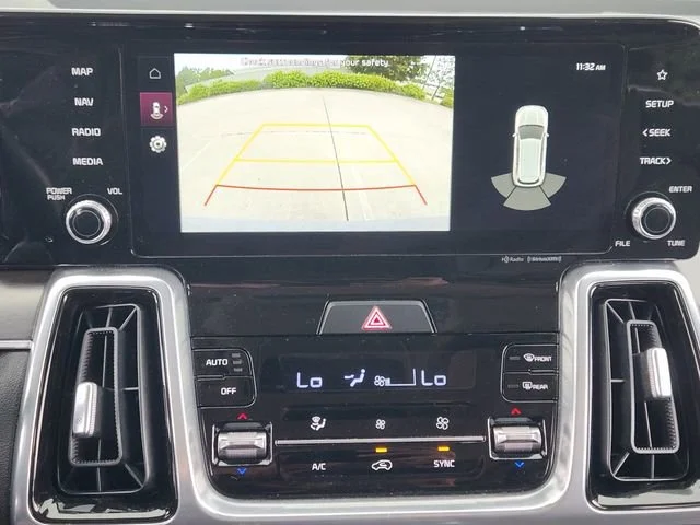 Used 2023  Kia SX image 18