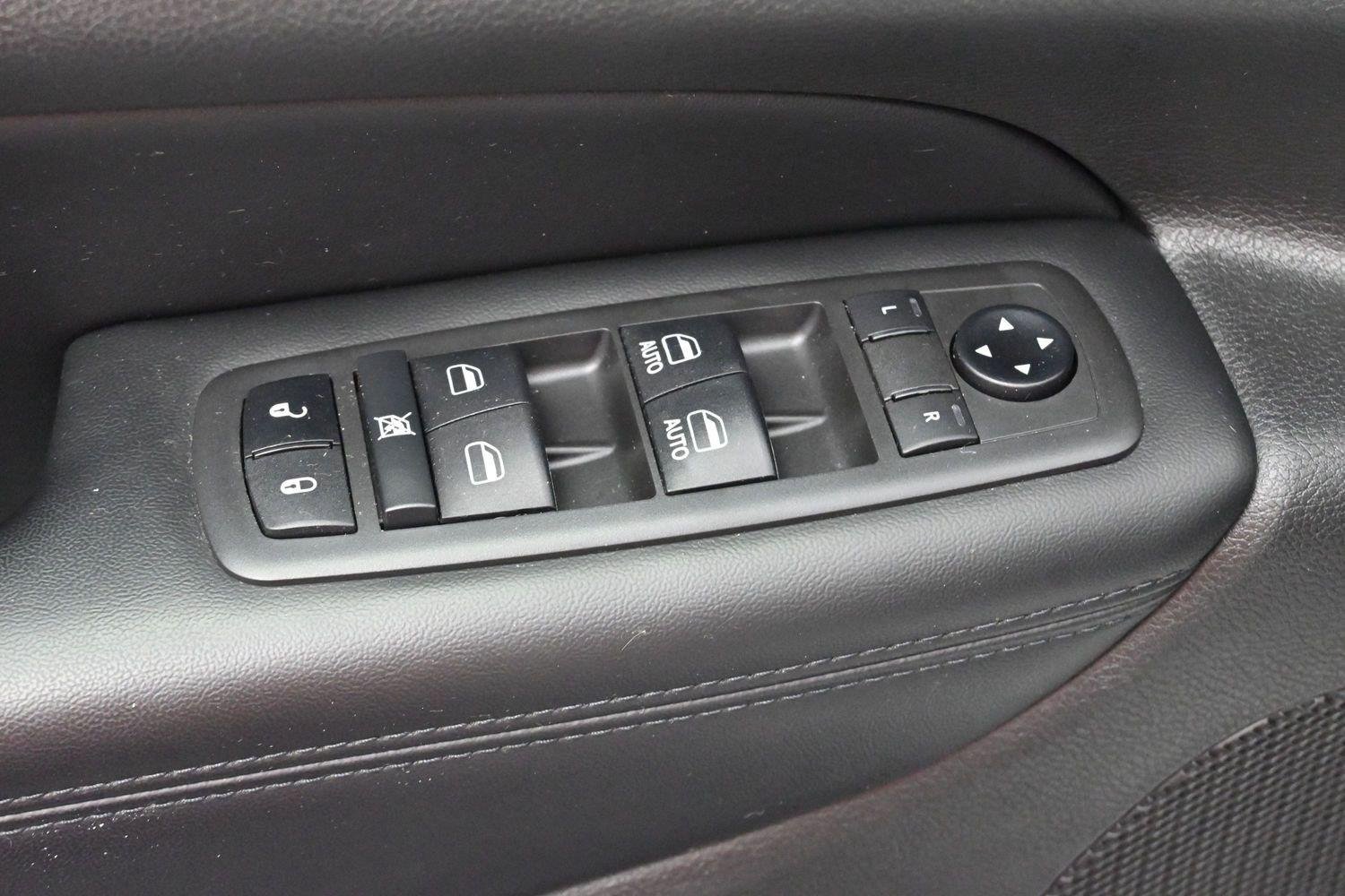 Used 2021 Bright White Clearcoat Jeep Laredo X image 13