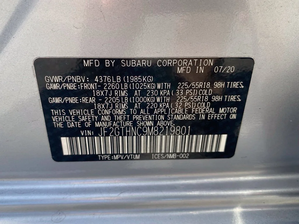 Used 2021 Silver Subaru Limited image 22