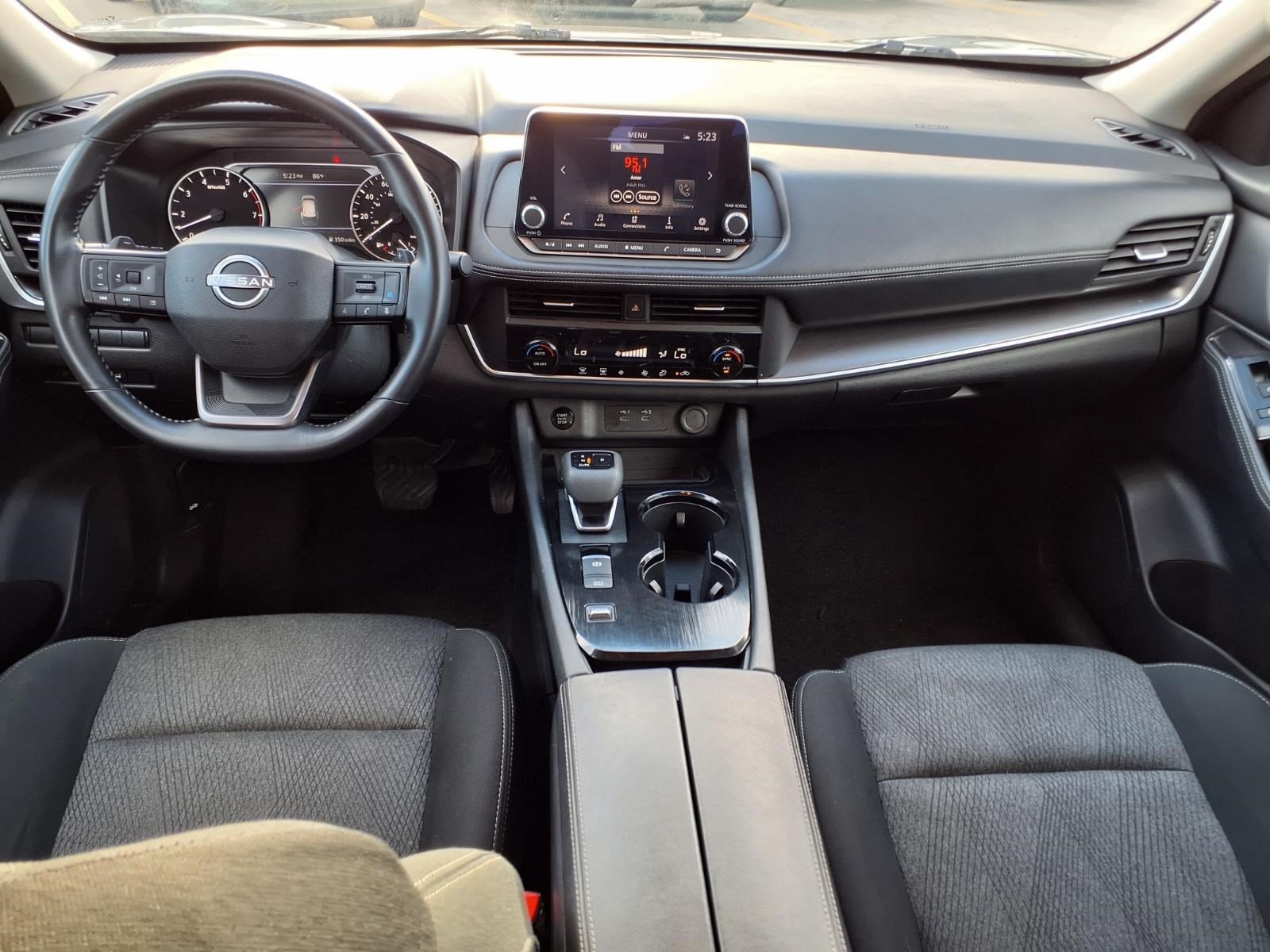 Used 2025 Gun Metallic Nissan SV image 10