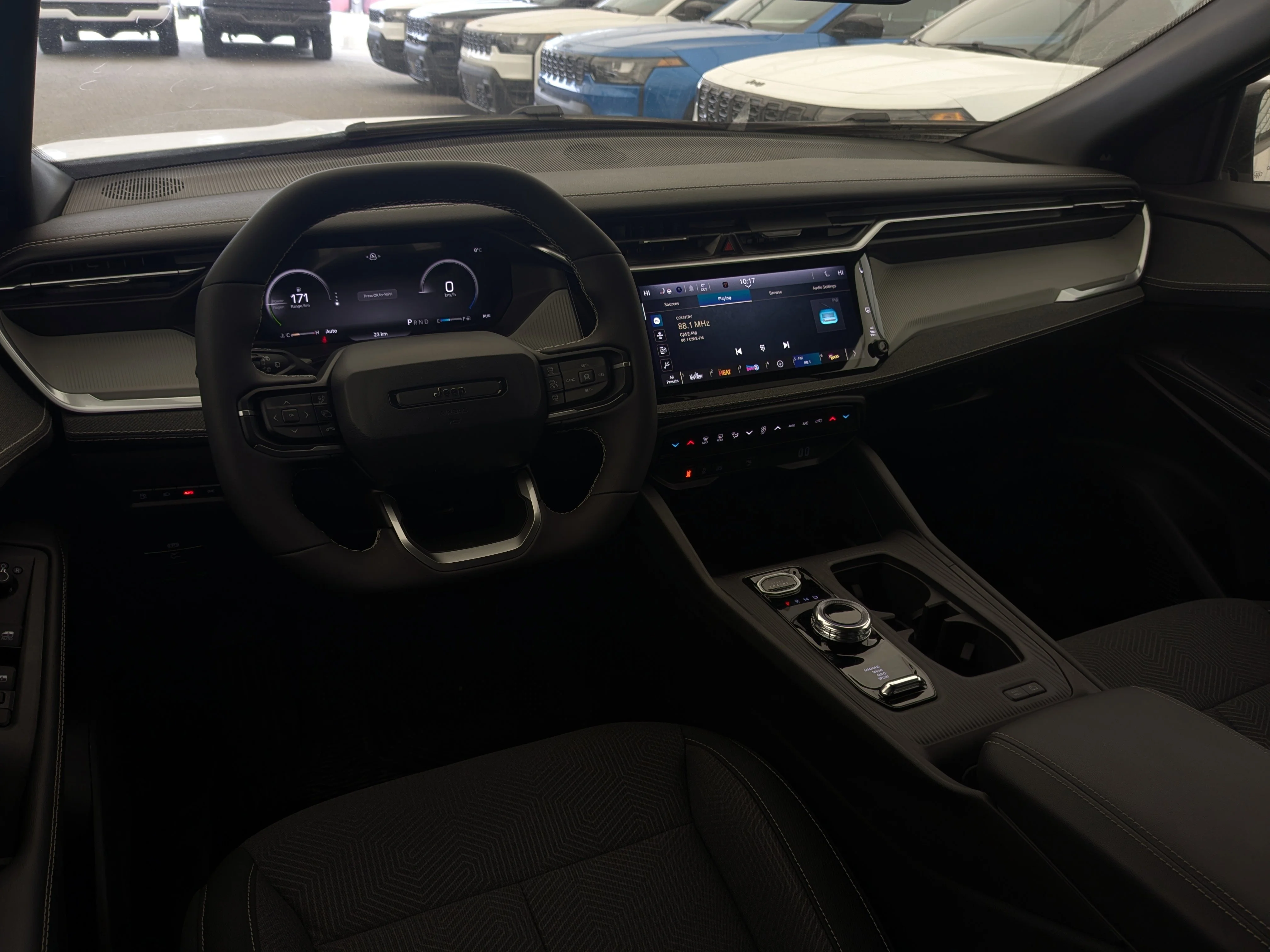 New 2026 White Jeep Laredo - - Pkg 23F  - Mopar Protect Pkg  - All-Weather Mats  - Compact Spare  & More image 23