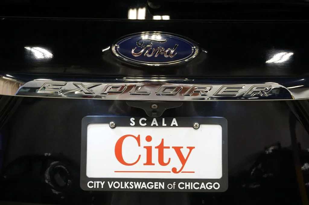 Used 2016 Shadow Black Ford Base image 45