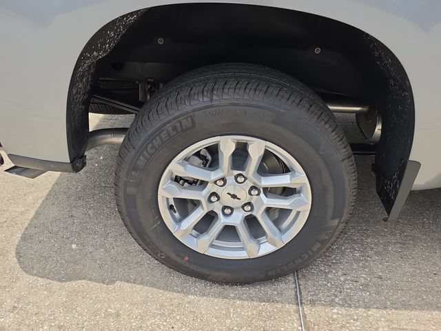 New 2026 Sterling Gray Metallic Chevrolet RST image 5