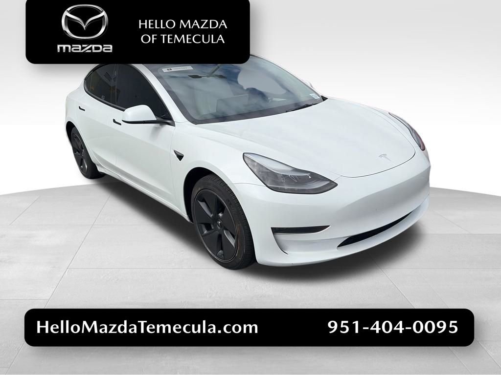 2023 Tesla Model 3 -'s photo