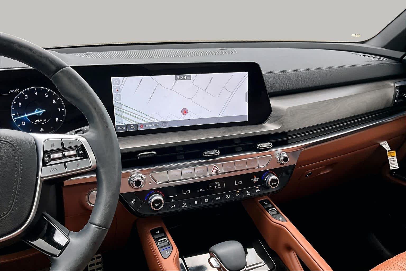 Used 2025 Glacial White Pearl Kia SX X-Line image 7