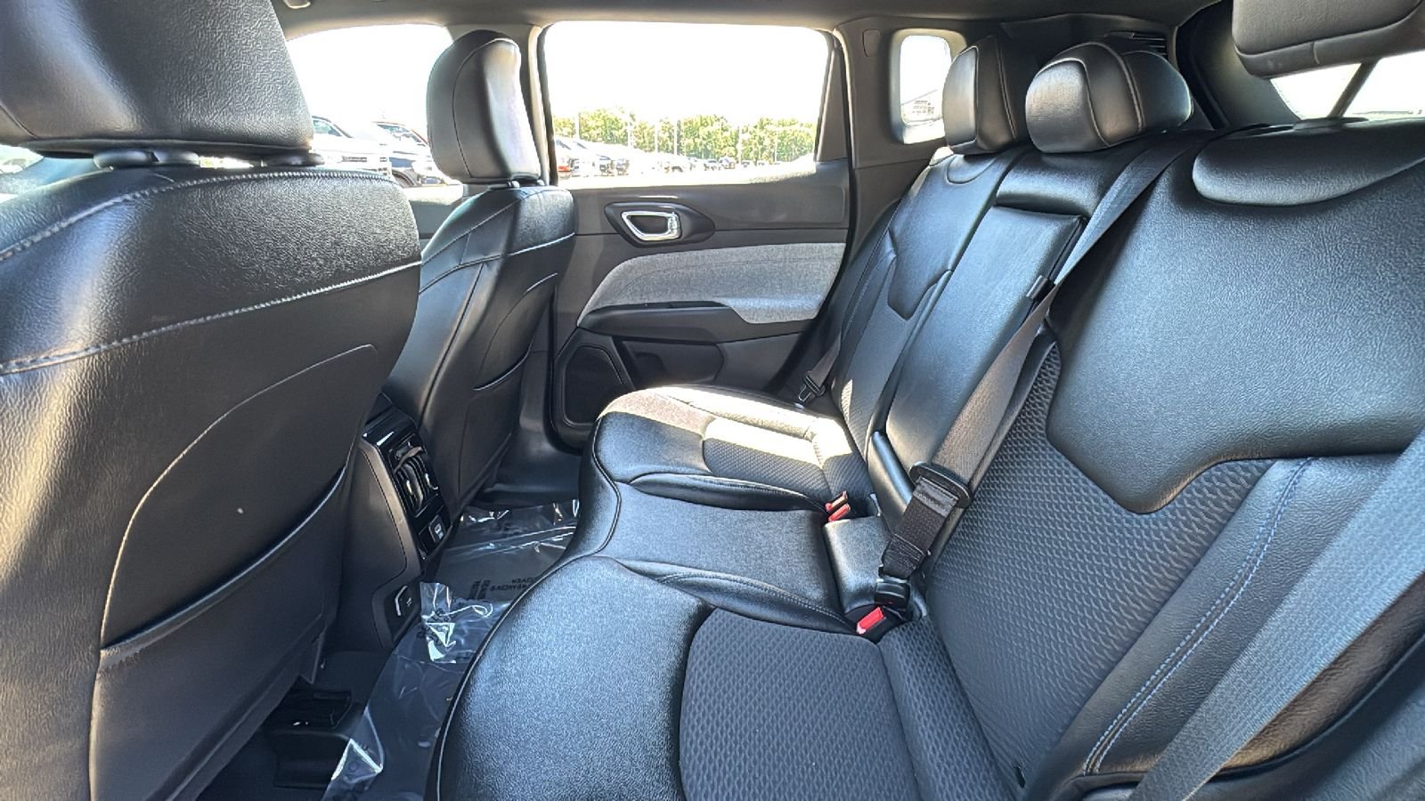 Certified Used 2025 Black Jeep Latitude image 30