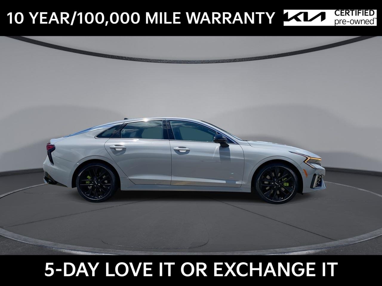 Used 2025 Wolf Gray Kia GT image 9
