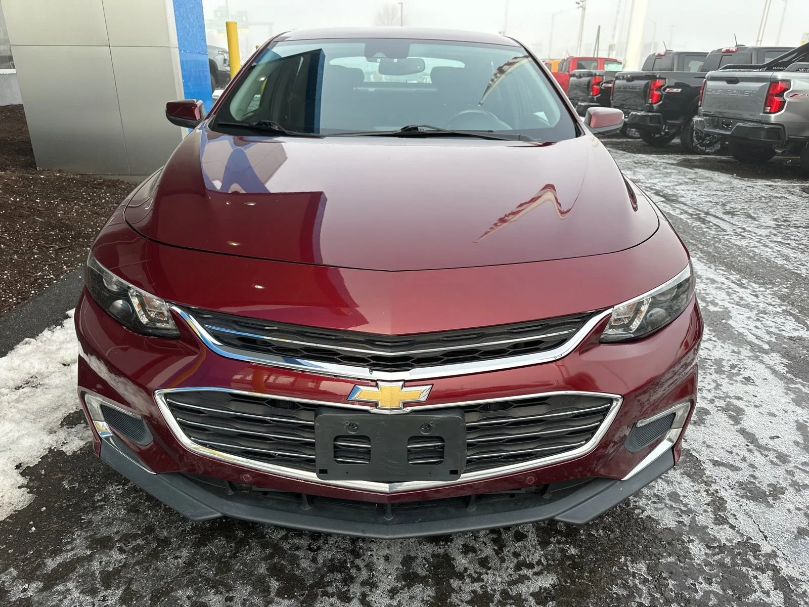 Used 2016 Chevrolet Malibu 2LT with VIN 1G1ZF5SX8GF255153 for sale in East Hartford, CT