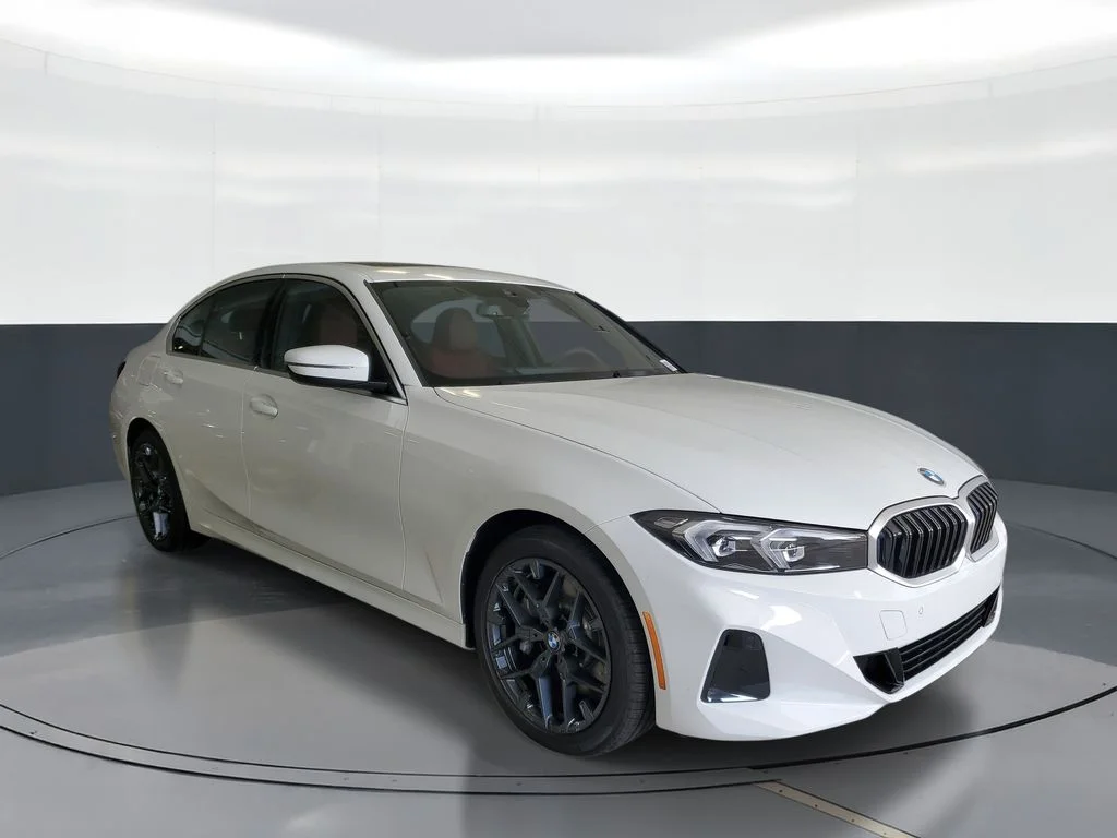 New 2026 Alpine White BMW 330i image 2