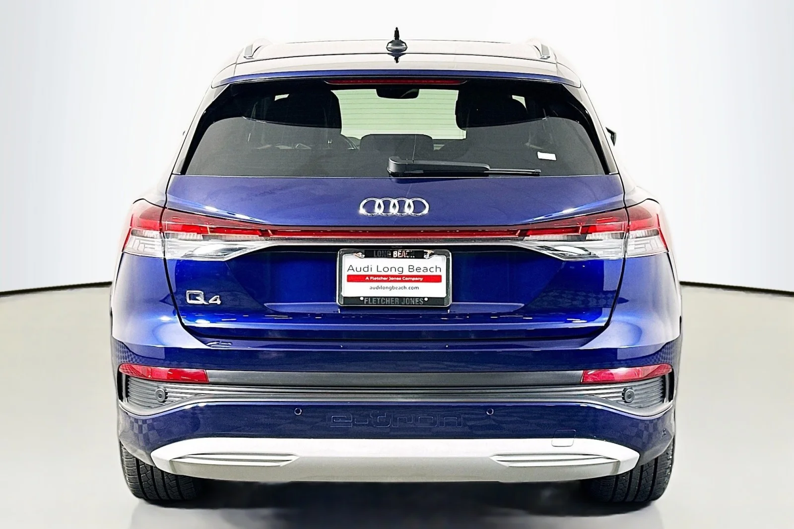 Used 2023 Navarra Blue Metallic Audi Premium Plus image 3