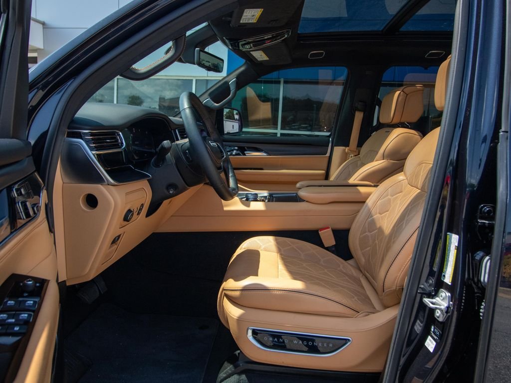 Used 2025 Black Jeep Series III image 6