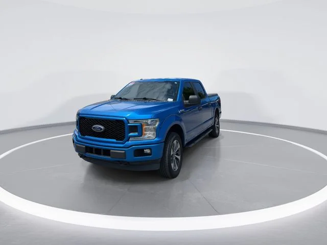 Used 2019 Blue Ford XL image 3